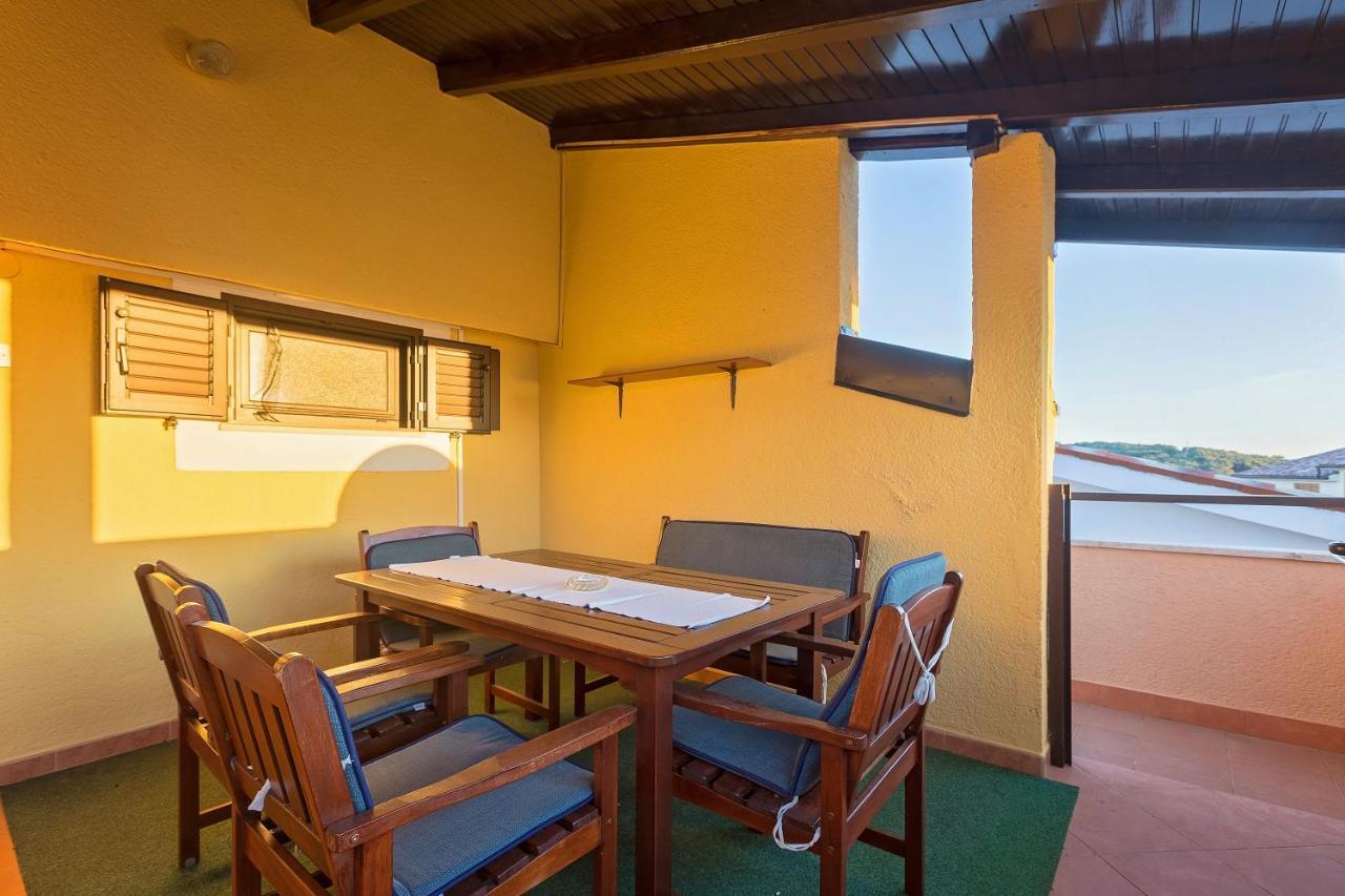 Apartmani Gilda Vrsar Bagian luar foto