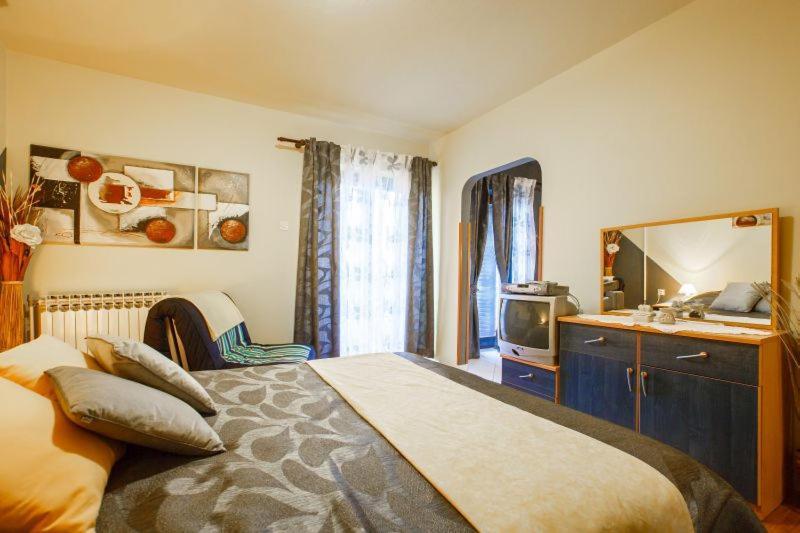 Apartmani Gilda Vrsar Bagian luar foto